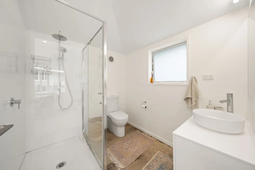 Photos of 6 Ferndale Drive