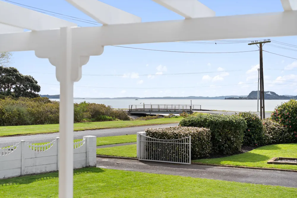 Photos of 6 Ferndale Drive