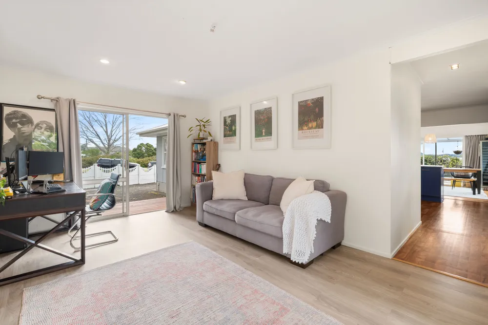 Photos of 6 Ferndale Drive