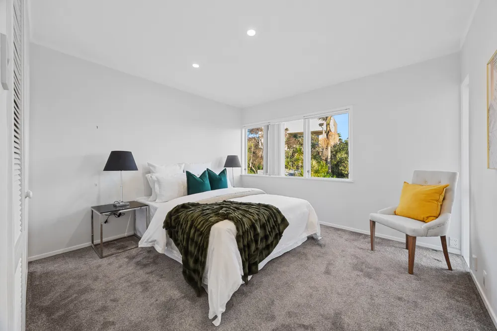 Photos of 24 Gills Road