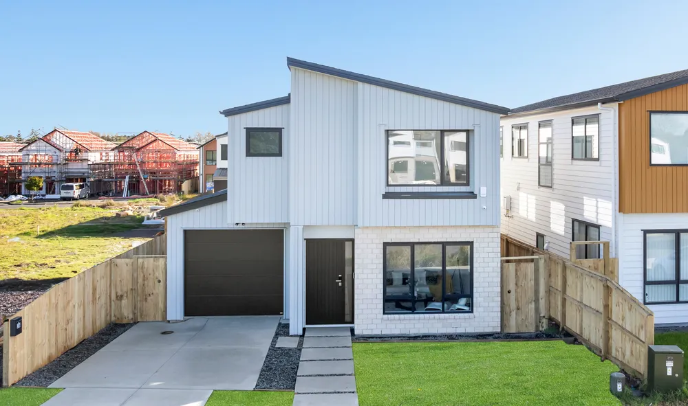 Photos of 24 Gills Road