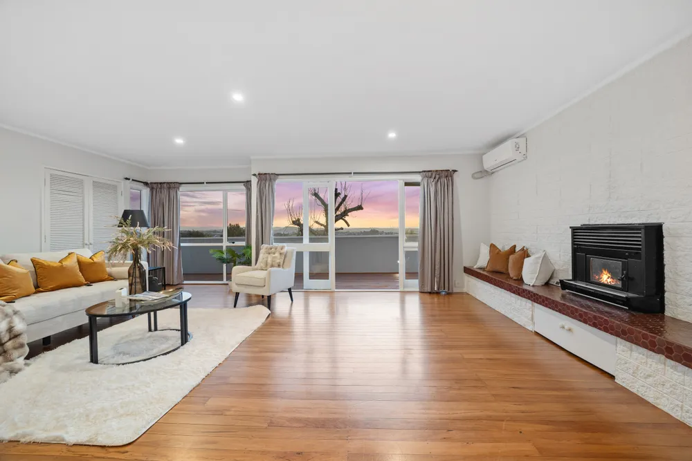 Photos of 24 Gills Road