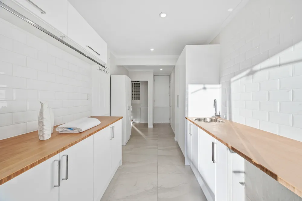 Photos of 24 Gills Road