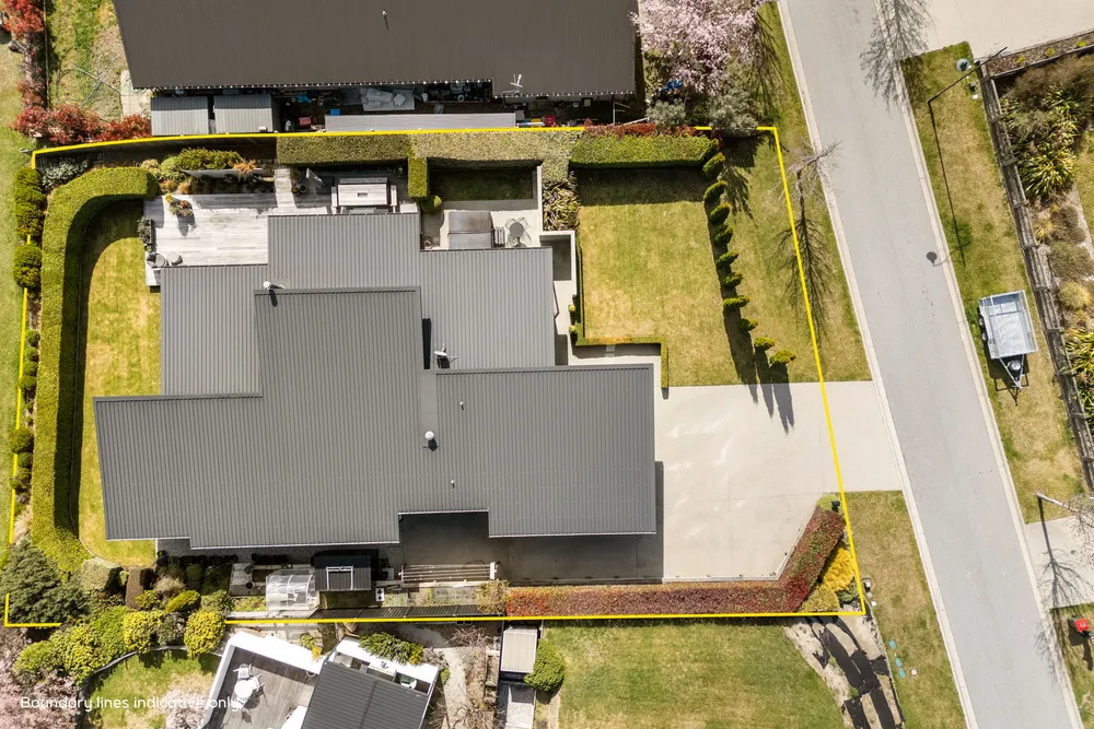 Photos of 6 Diamond Lane