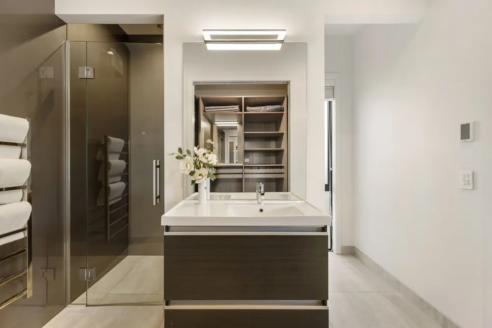 Photos of 6 Diamond Lane