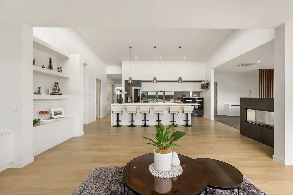 Photos of 6 Diamond Lane
