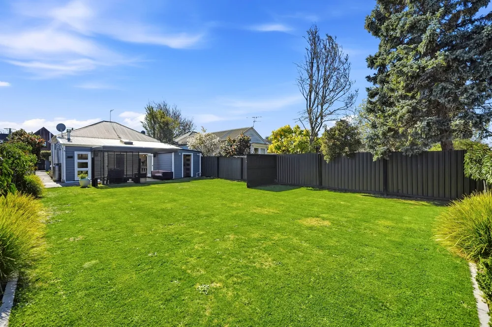 Photos of 94 Holly Road