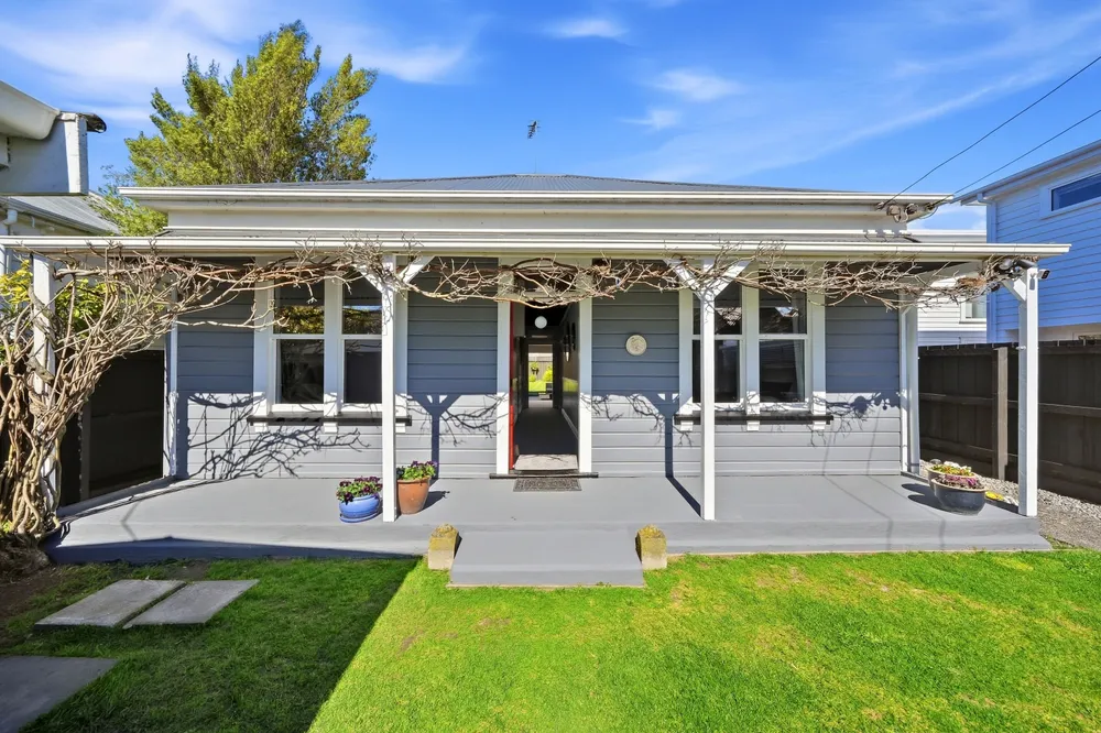 Photos of 94 Holly Road