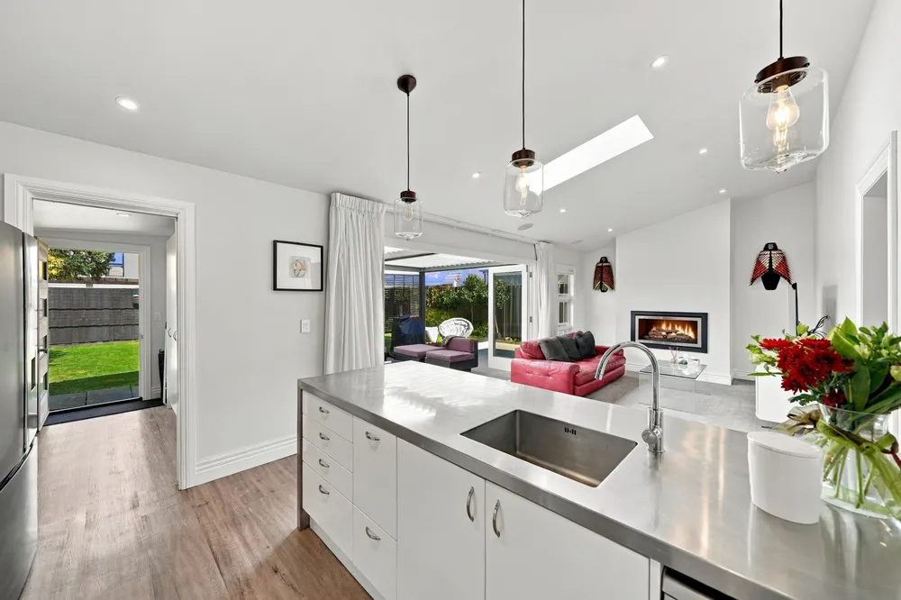 Photos of 94 Holly Road