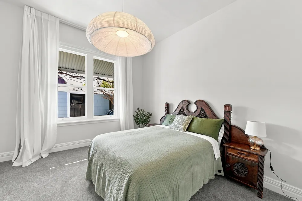 Photos of 94 Holly Road