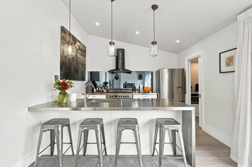 Photos of 94 Holly Road