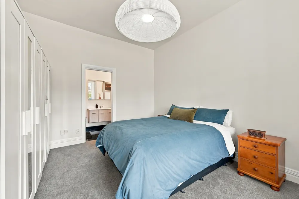 Photos of 94 Holly Road