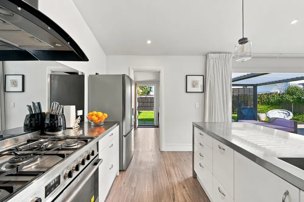 Photos of 94 Holly Road