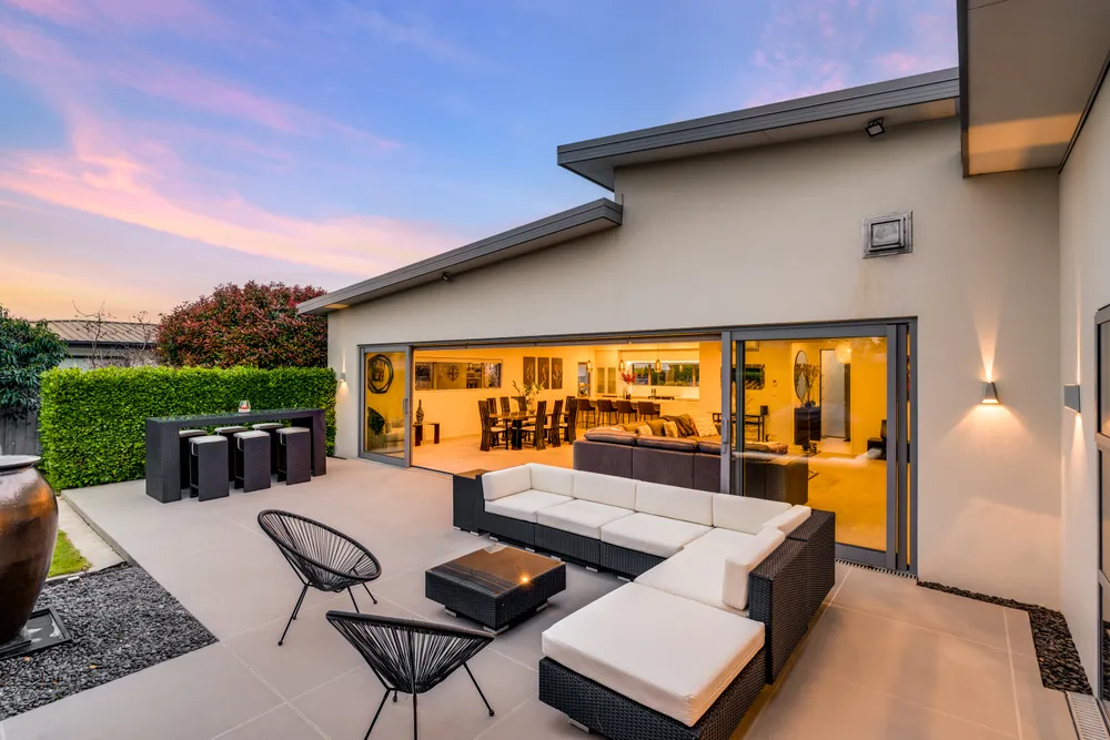 Photos of 10 Farthing Drive