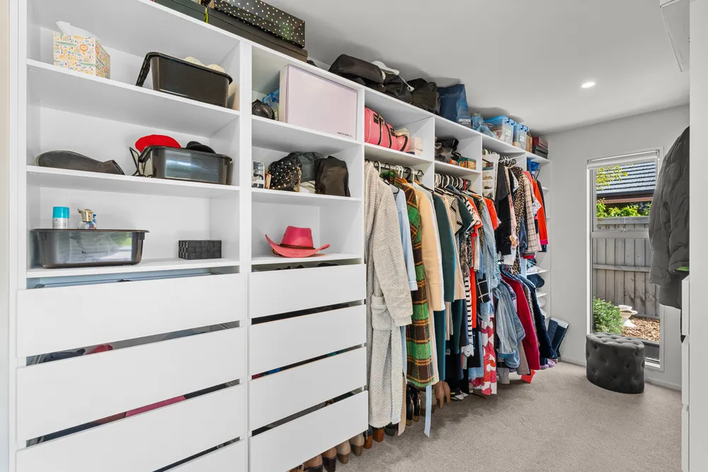 Photos of 10 Farthing Drive
