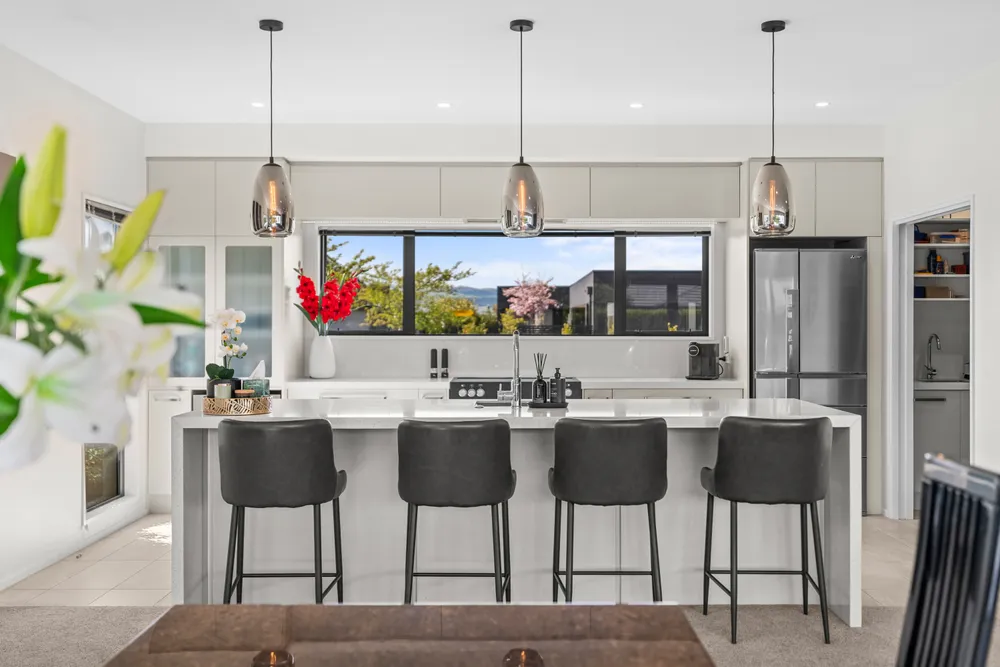 Photos of 10 Farthing Drive