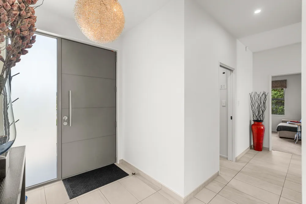 Photos of 10 Farthing Drive
