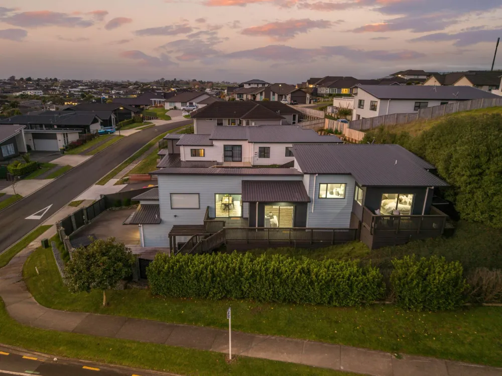 Photos of 2 Dulverton Rise