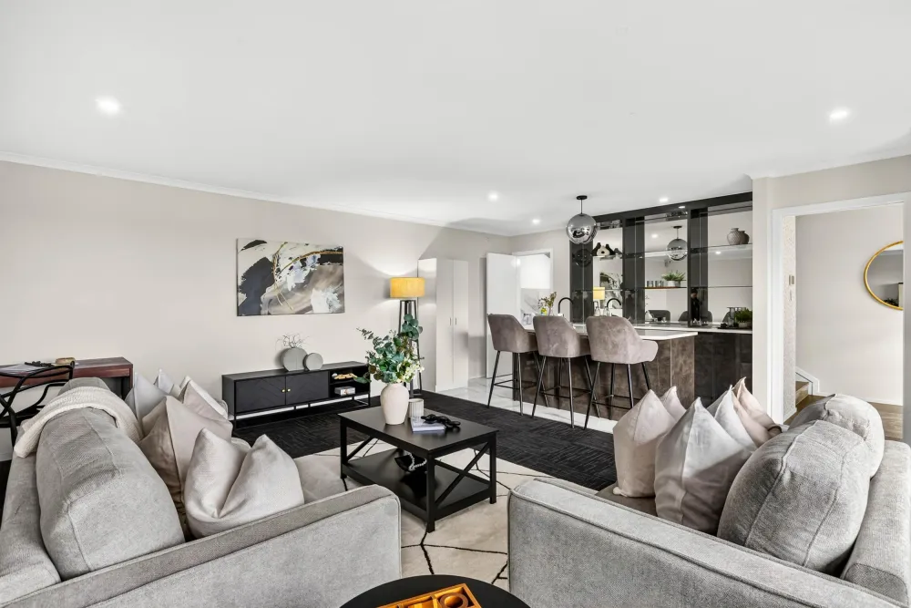 Photos of 2 Dulverton Rise