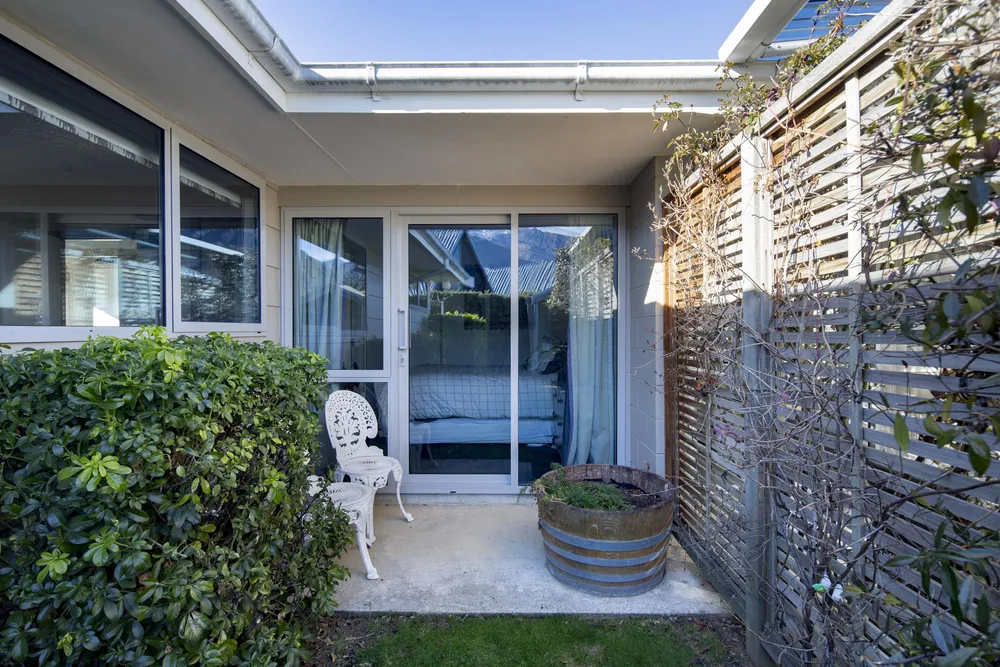 Photos of 7B Adamson Drive