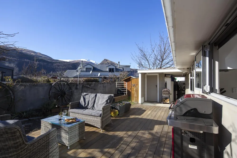 Photos of 7B Adamson Drive