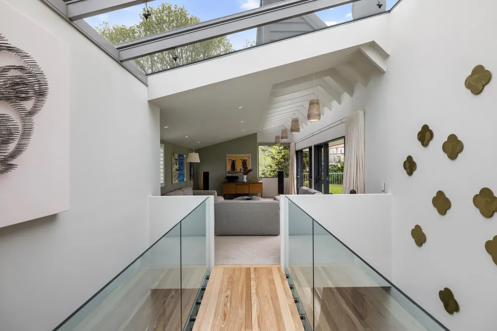 Photos of 33 Combes Road