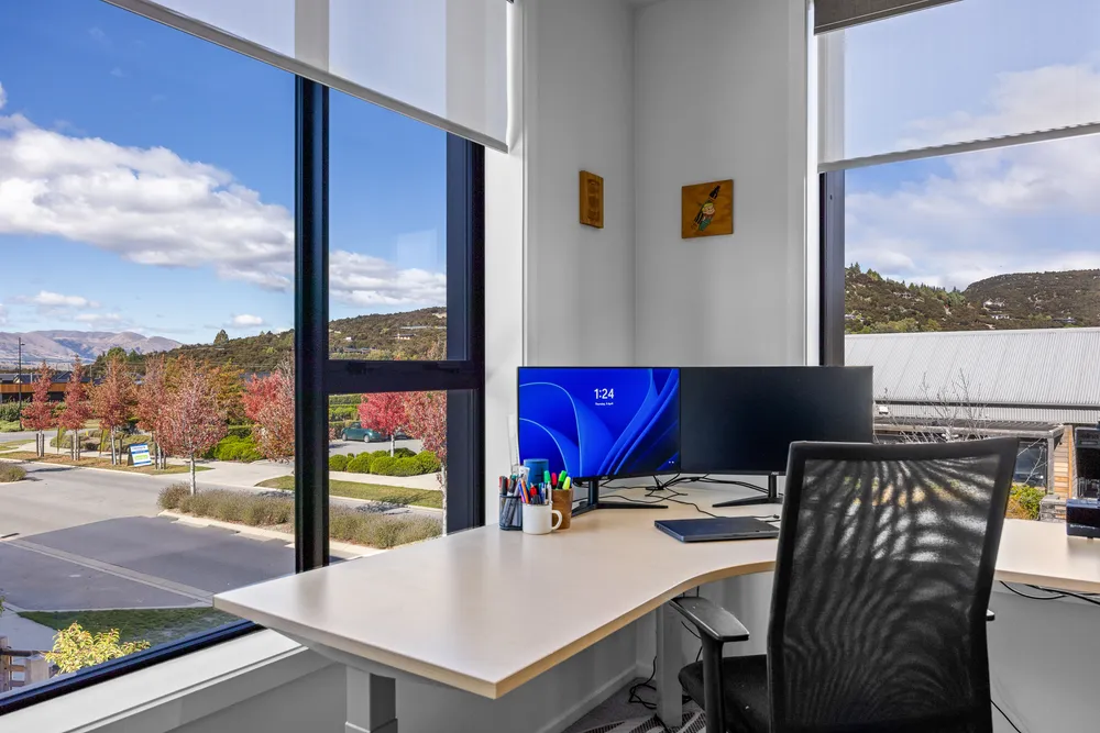 Photos of 24 Bellfield Lane