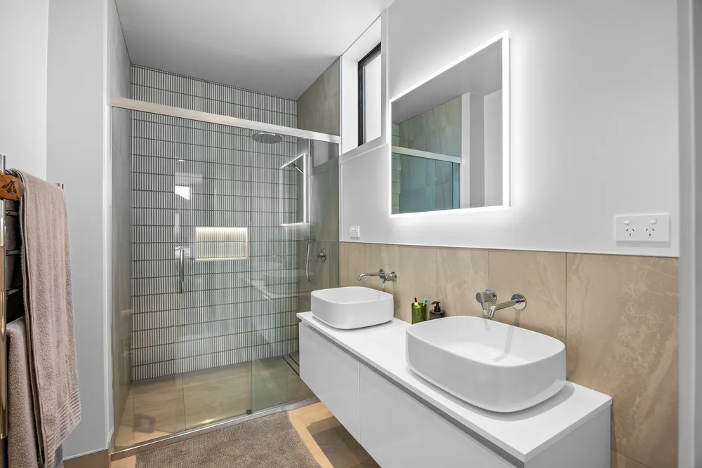 Photos of 24 Bellfield Lane