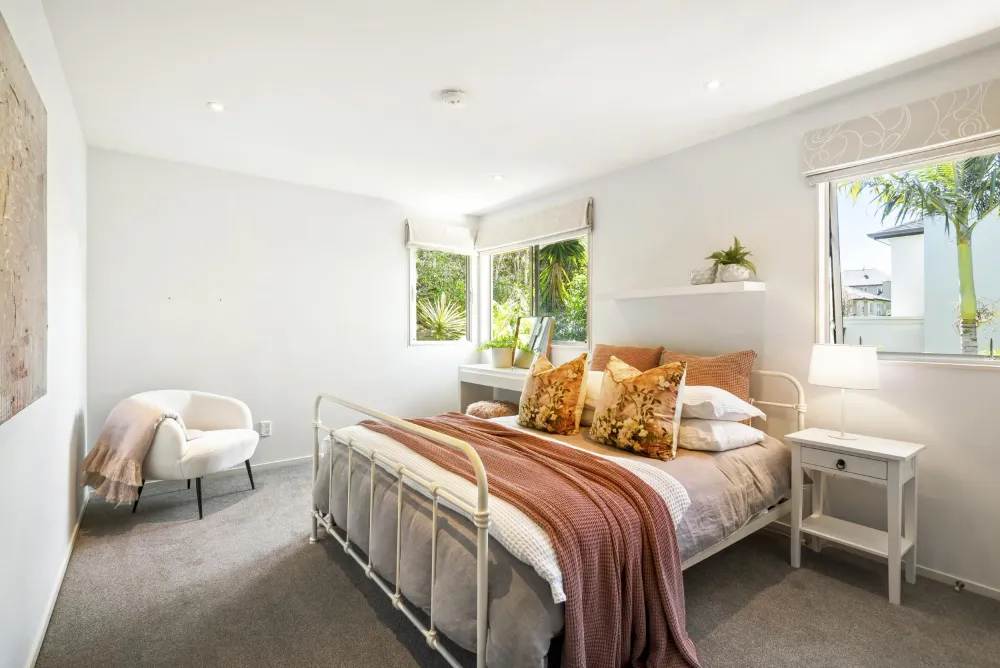 Photos of 50 Esperance Road