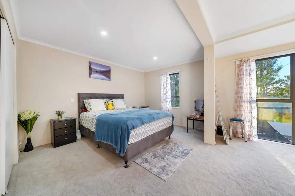 Photos of 18 Chapel Road