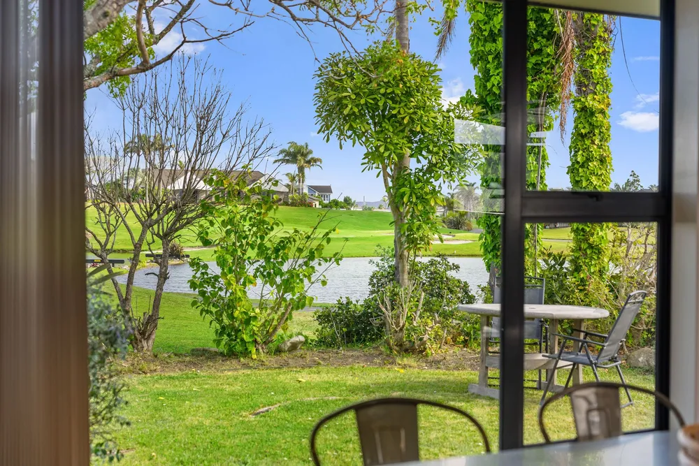 Photos of 19 Barbados Way
