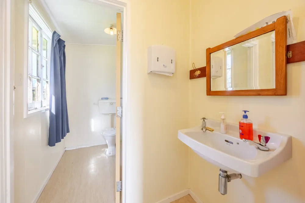 Photos of 41 Beach Road
