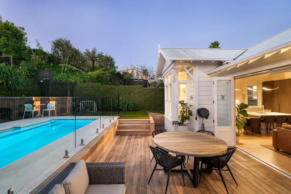 Photos of 55 Williamson Avenue