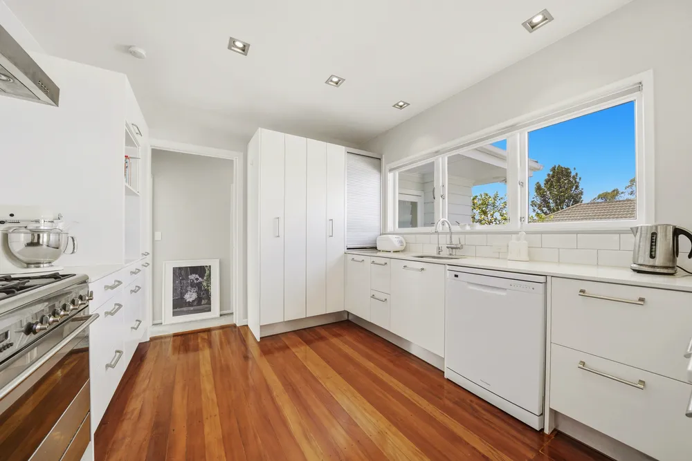 Photos of 14 Richards Avenue
