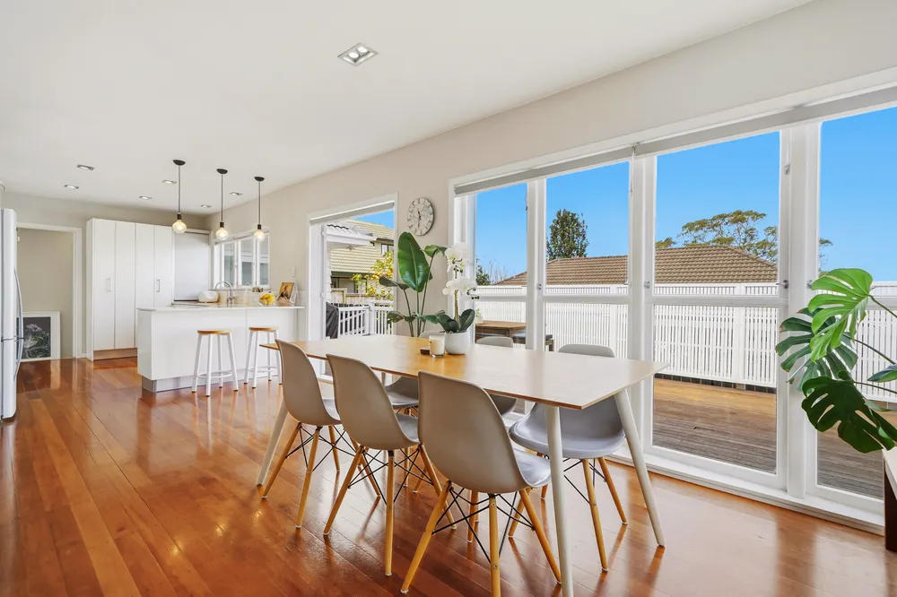 Photos of 14 Richards Avenue