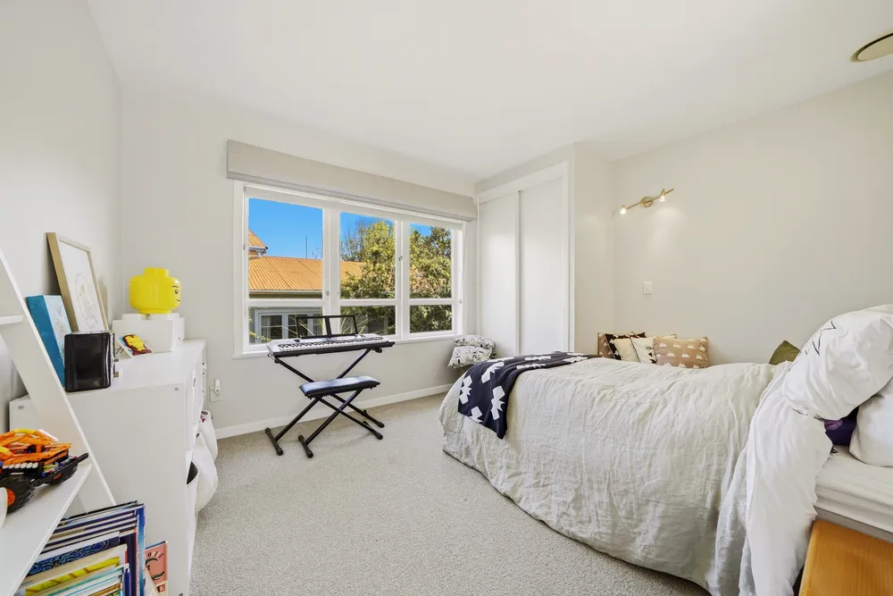 Photos of 14 Richards Avenue