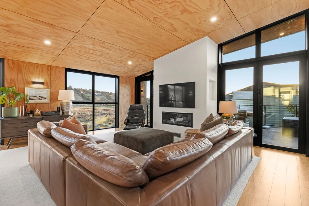 Photos of 8 Jahan Lane