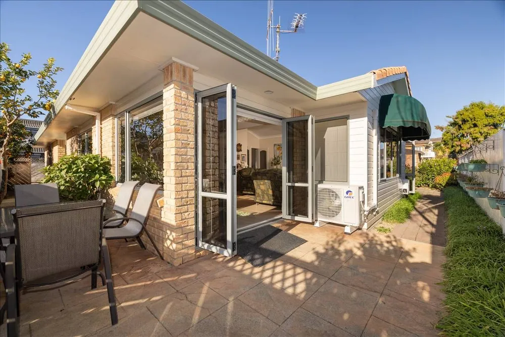 Photos of 3A Esme Place