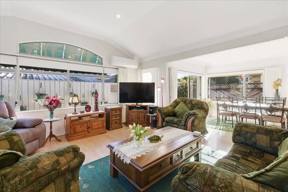 Photos of 3A Esme Place