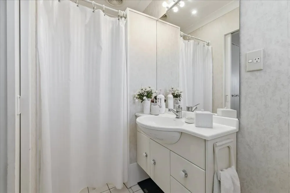 Photos of 3A Esme Place