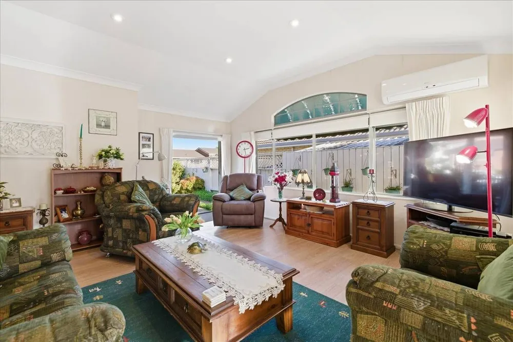 Photos of 3A Esme Place