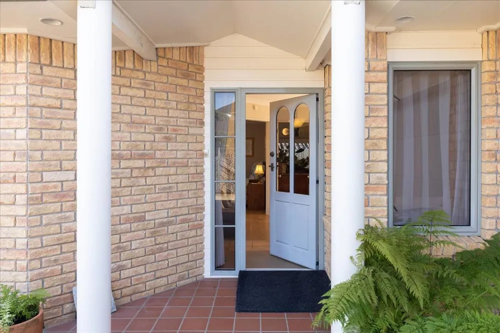 Photos of 3A Esme Place