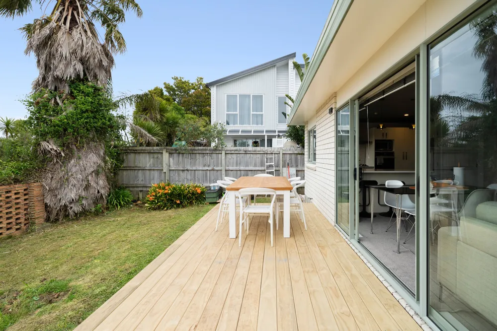 Photos of 110A Astley Avenue