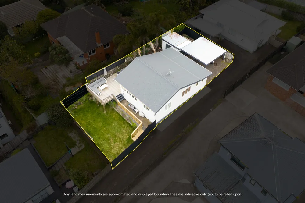 Photos of 15B Ferndale Road