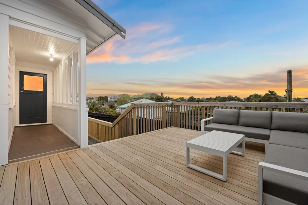 Photos of 15B Ferndale Road