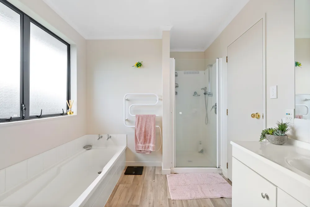Photos of 10 Bush Haven Drive
