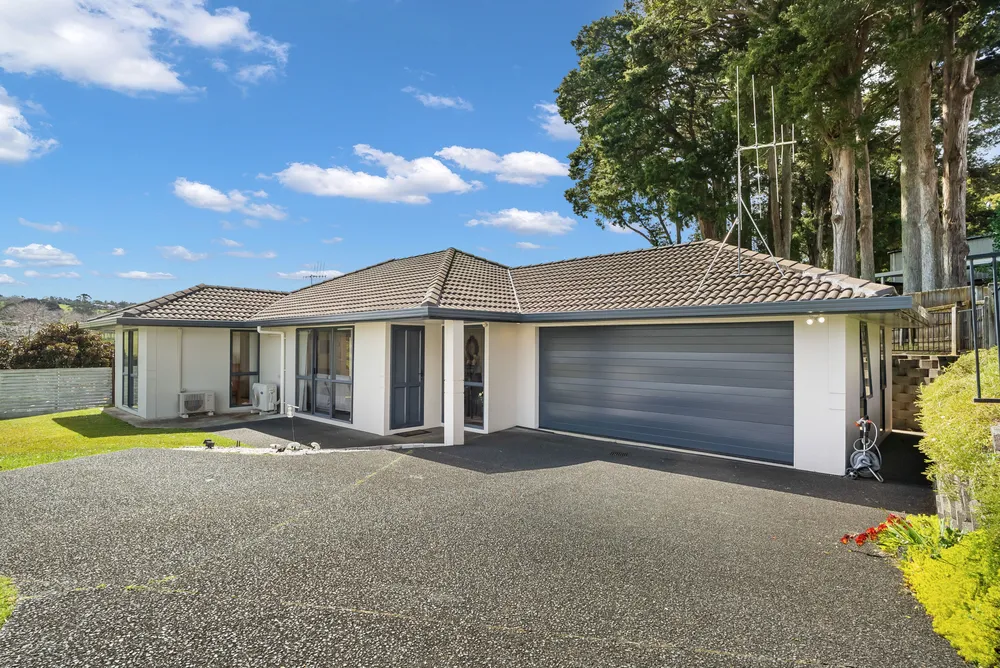 Photos of 10 Bush Haven Drive