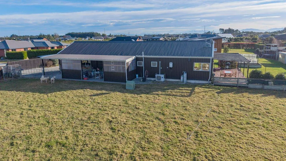 Photos of 50 Norris Drive