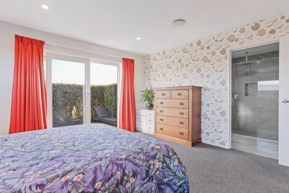 Photos of 50 Norris Drive