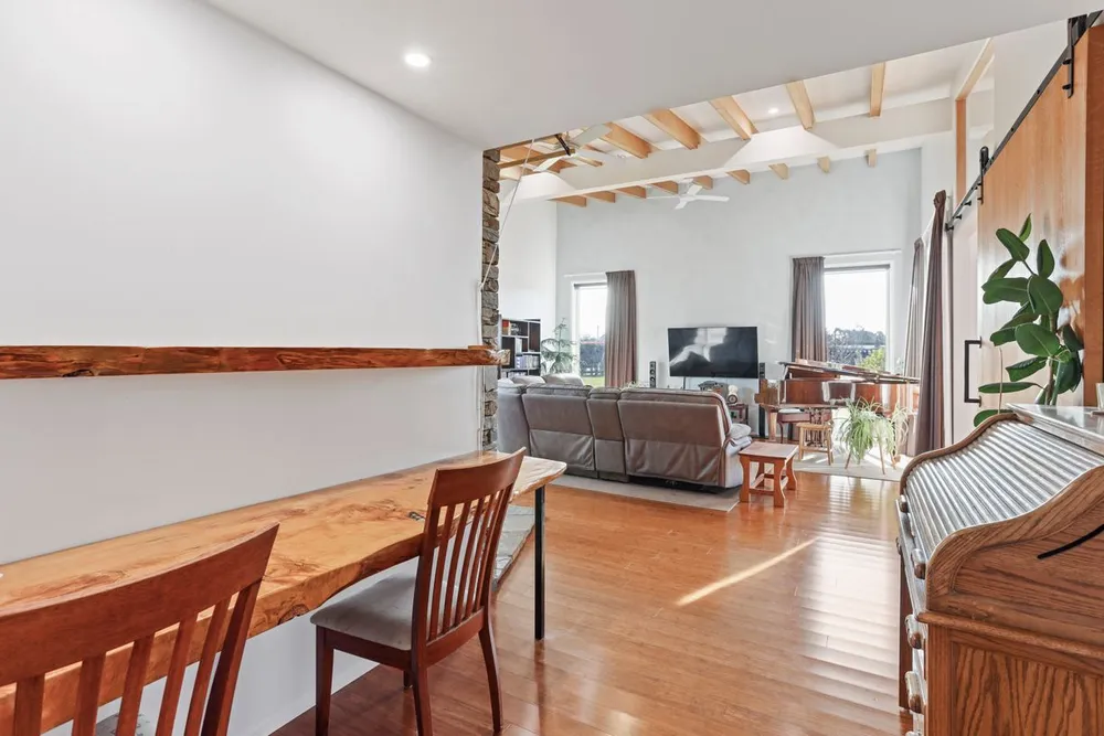 Photos of 50 Norris Drive